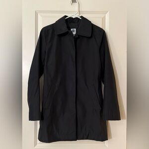 ~Black trench coat from GAP Factory Store
~Women’s size XS